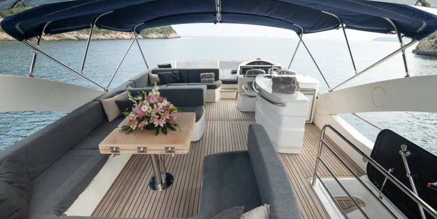 Sunseeker 73 Manhattan