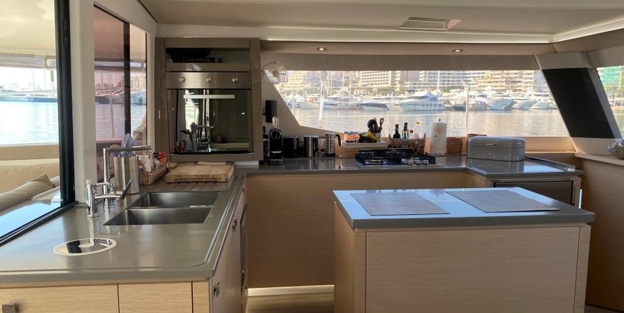 Fountaine Pajot Saba 50
