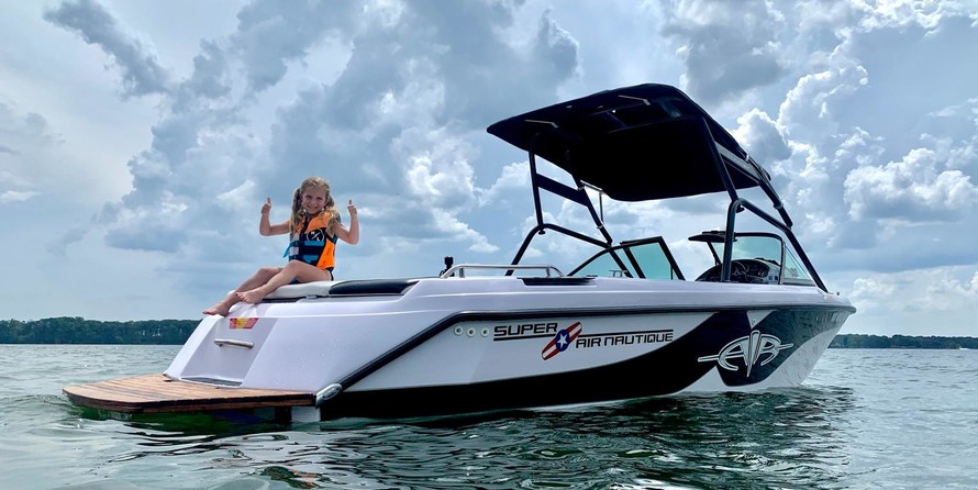 Correct craft air nautique 226 team