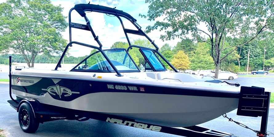 Correct craft air nautique 226 team