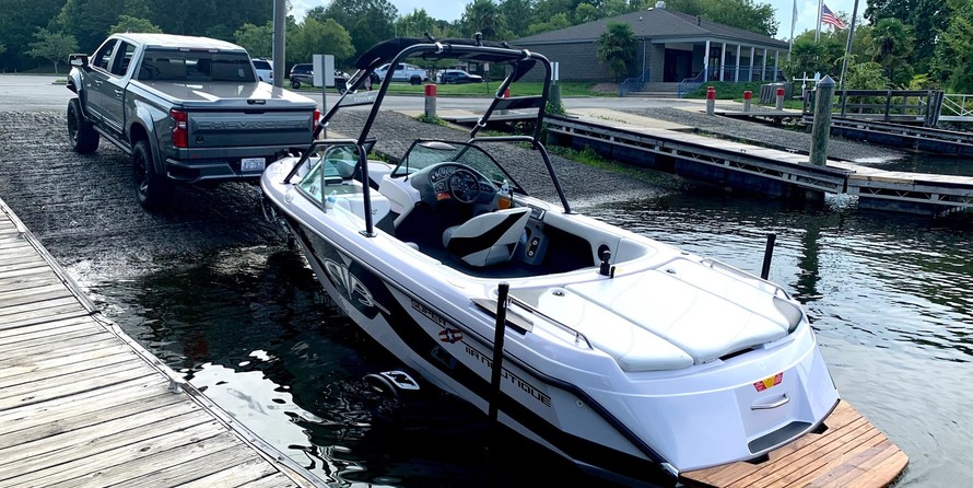 Correct craft air nautique 226 team