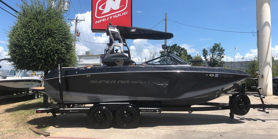 Super Air Nautique G23