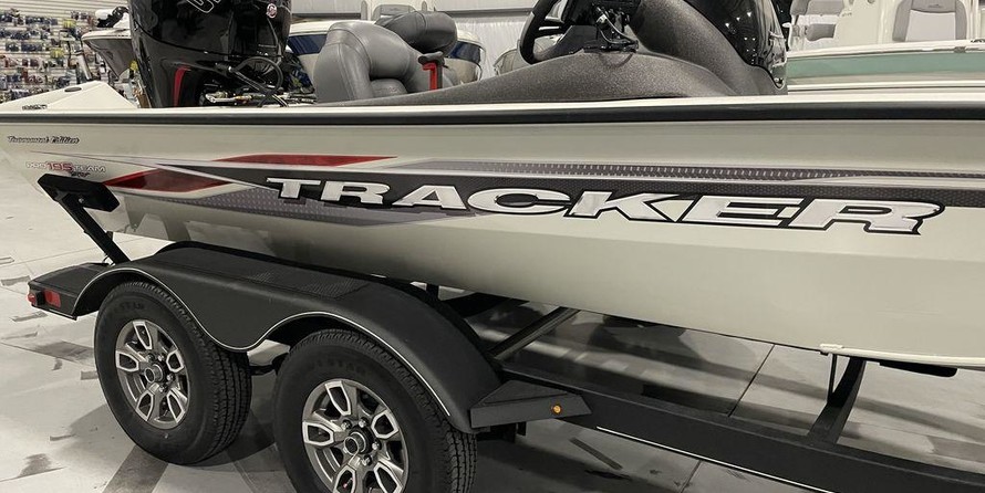 Tracker Pro Team™ 195 TXW