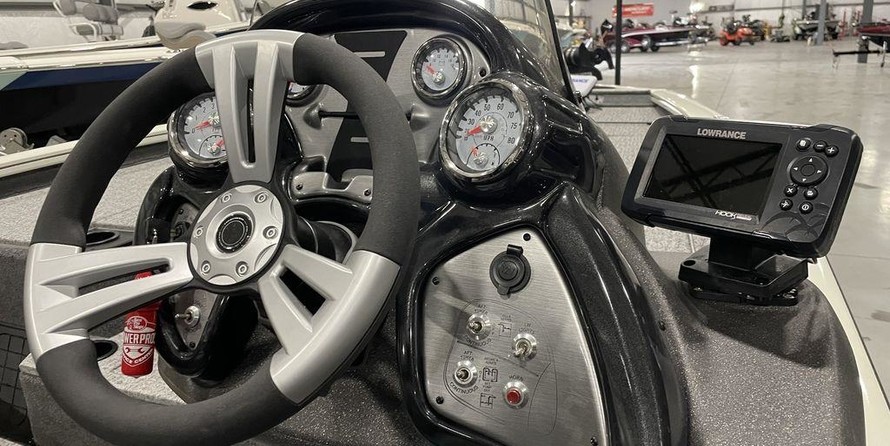 Tracker Pro Team™ 195 TXW