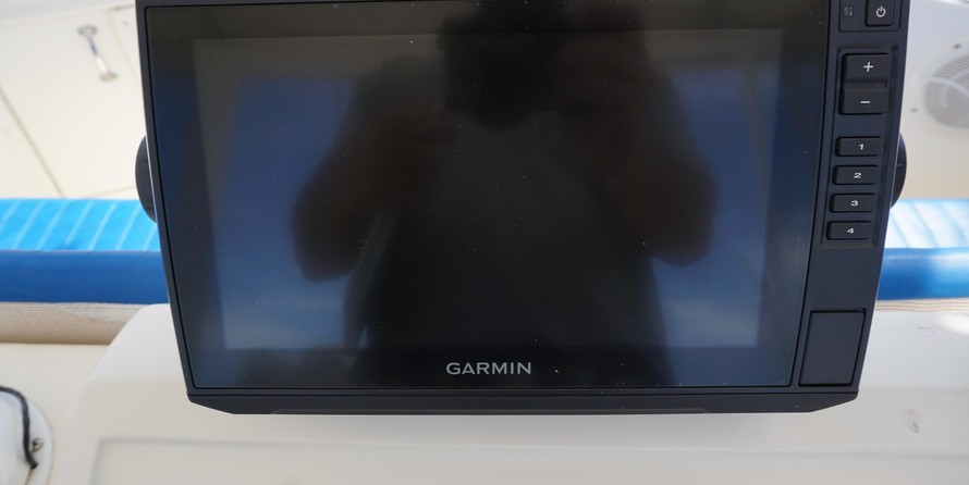 Hatteras 32 Flybridge Fisherman