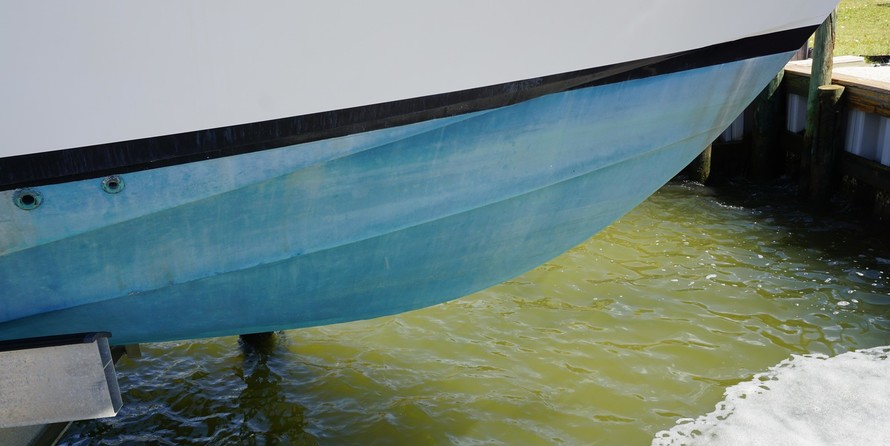 Hatteras 32 Flybridge Fisherman