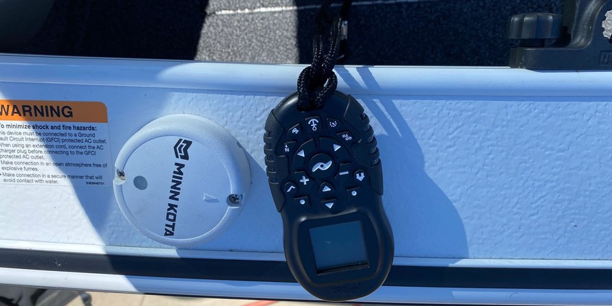 Lund Boats 1875 Crossover XS