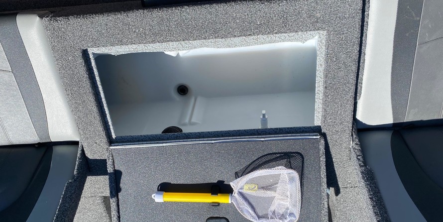 Lund Boats 1875 Crossover XS