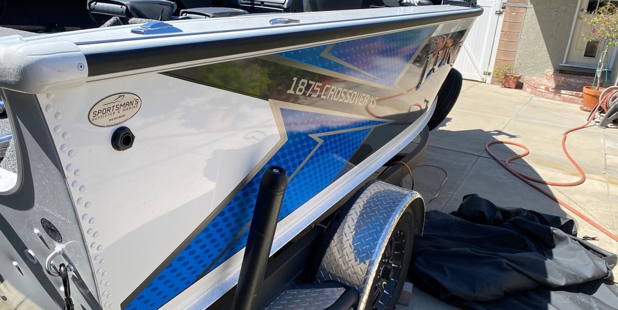 Lund Boats 1875 Crossover XS