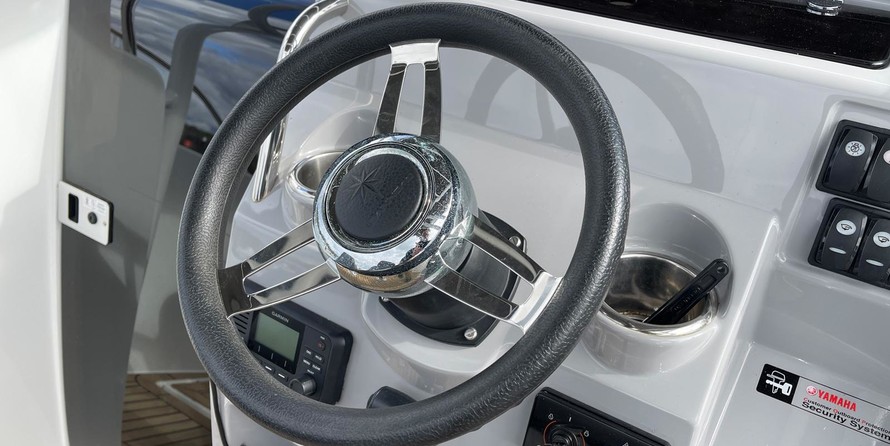 Jeanneau Cap Camarat 7.5 CC Serie 2