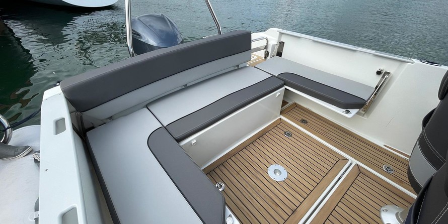 Jeanneau Cap Camarat 7.5 CC Serie 2