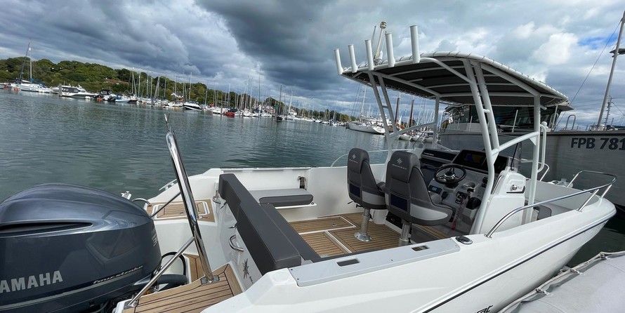 Jeanneau Cap Camarat 7.5 CC Serie 2