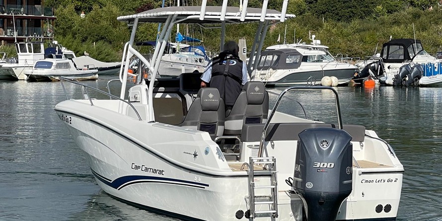 Jeanneau Cap Camarat 7.5 CC Serie 2