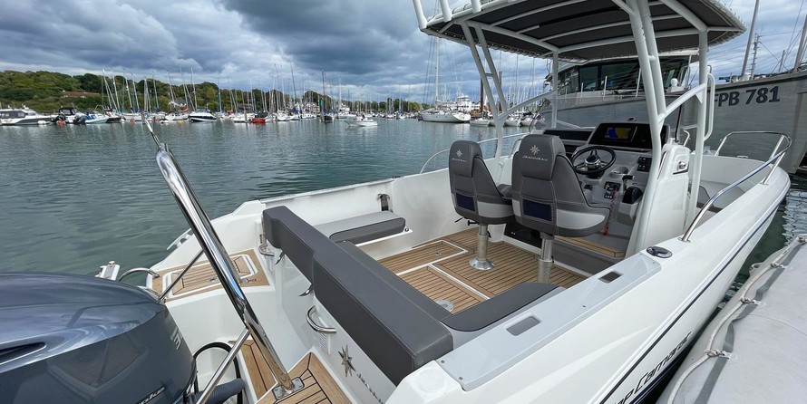 Jeanneau Cap Camarat 7.5 CC Serie 2