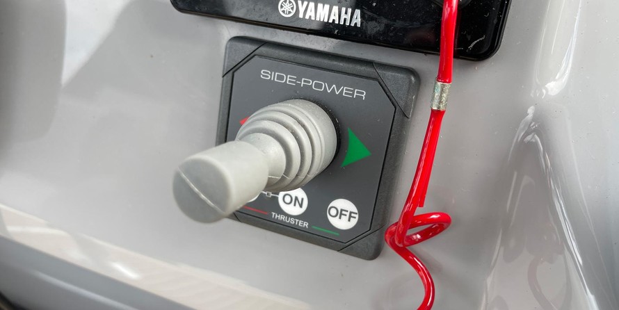 Jeanneau Cap Camarat 7.5 CC Serie 2