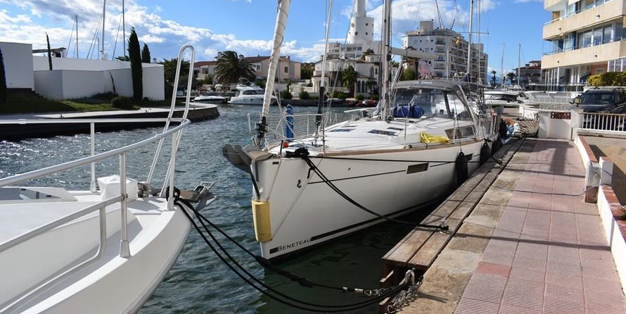 Beneteau Oceanis 45