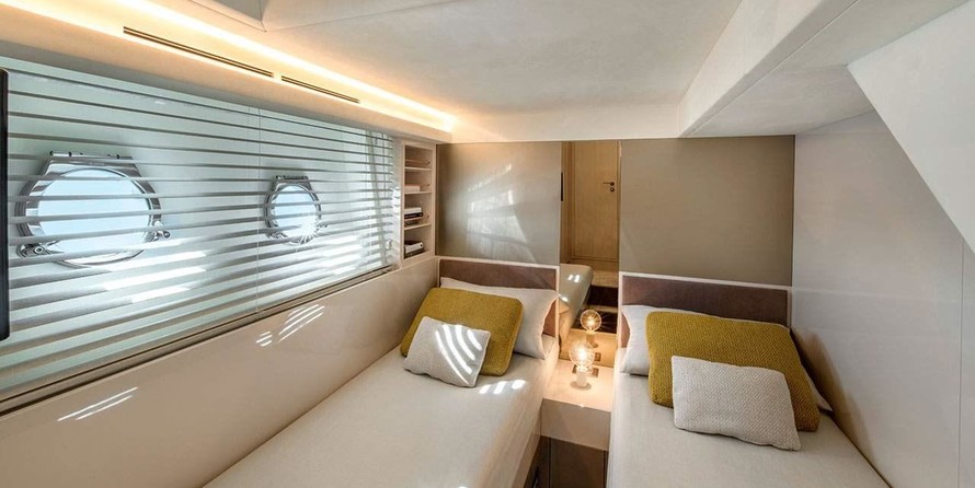 Monte Carlo Yachts MCY 66 Fly
