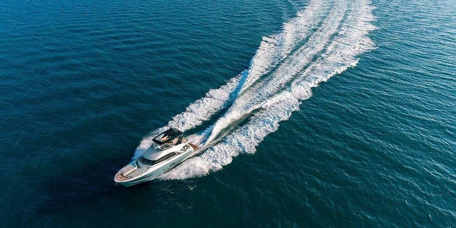 Monte Carlo Yachts MCY 66 Fly