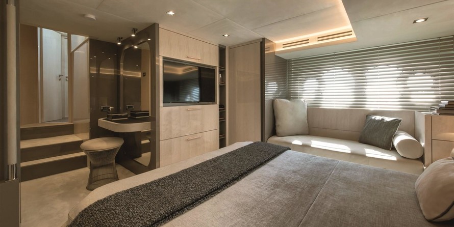 Monte Carlo Yachts MCY 66 Fly