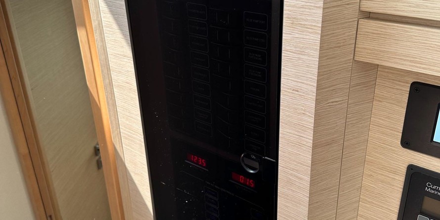 Fountaine Pajot Astrea 42