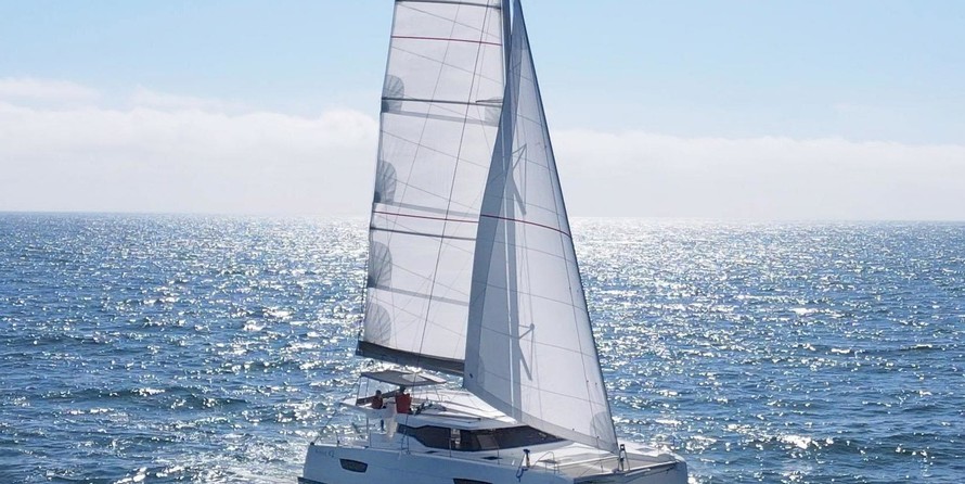 Fountaine Pajot Astrea 42