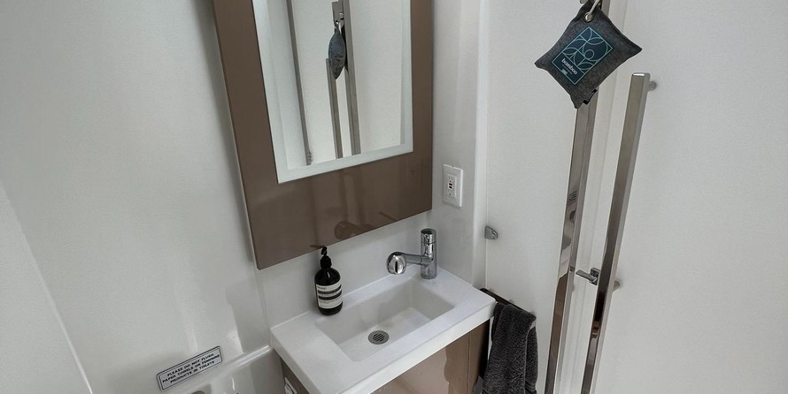 Fountaine Pajot Astrea 42