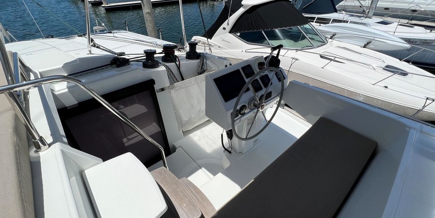 Fountaine Pajot Astrea 42