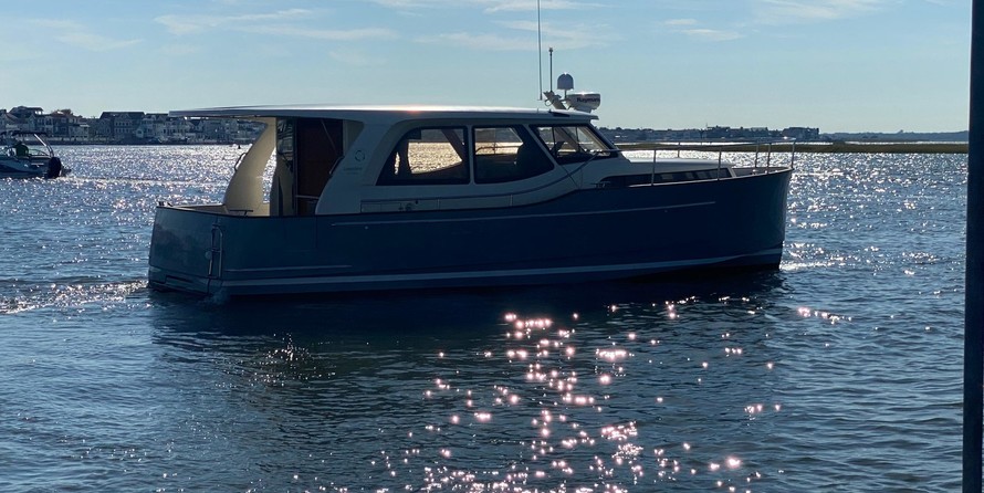 Greenline 33