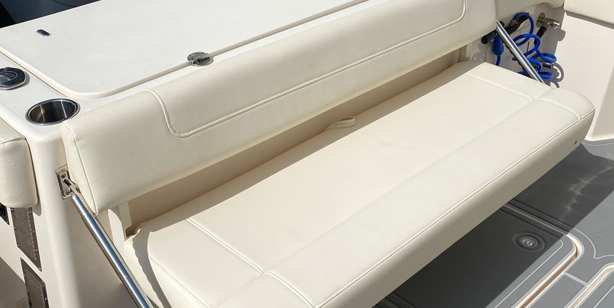 Grady-White Canyon 336