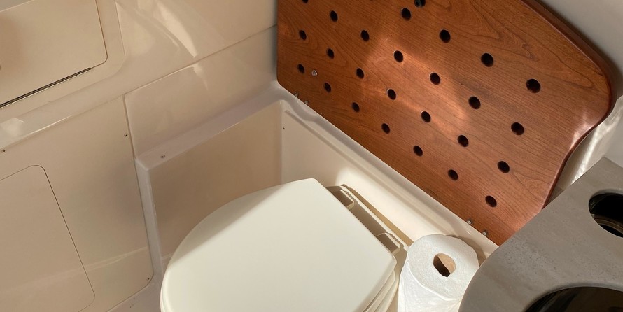 Grady-White Canyon 336