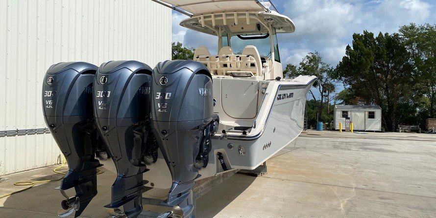 Grady-White Canyon 336