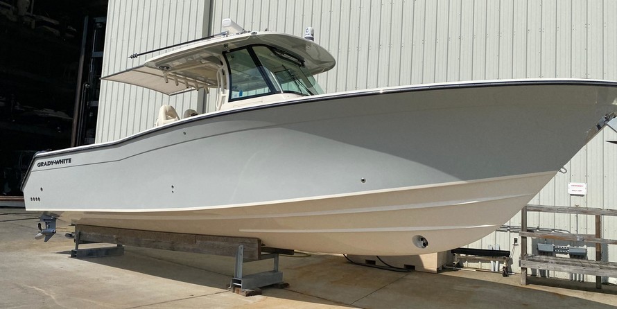 Grady-White Canyon 336