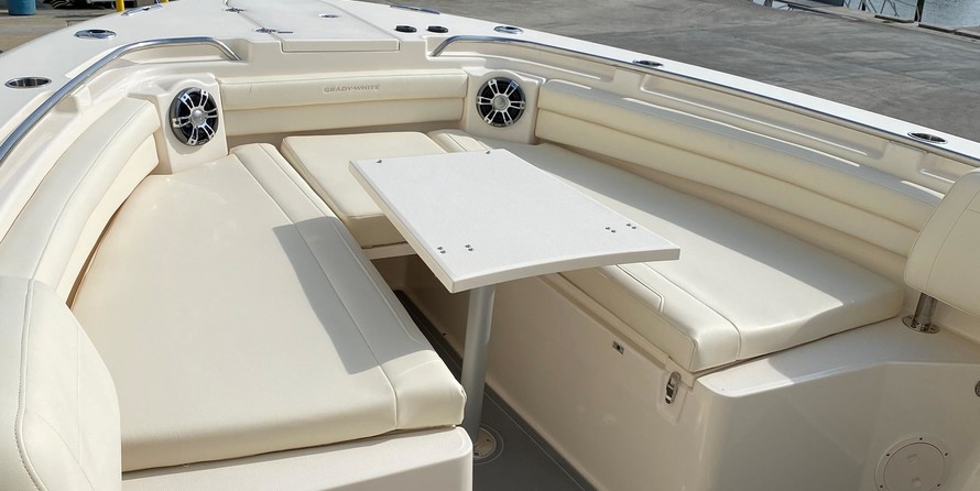 Grady-White Canyon 336