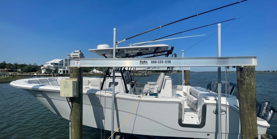 288 Sea Fox Commander