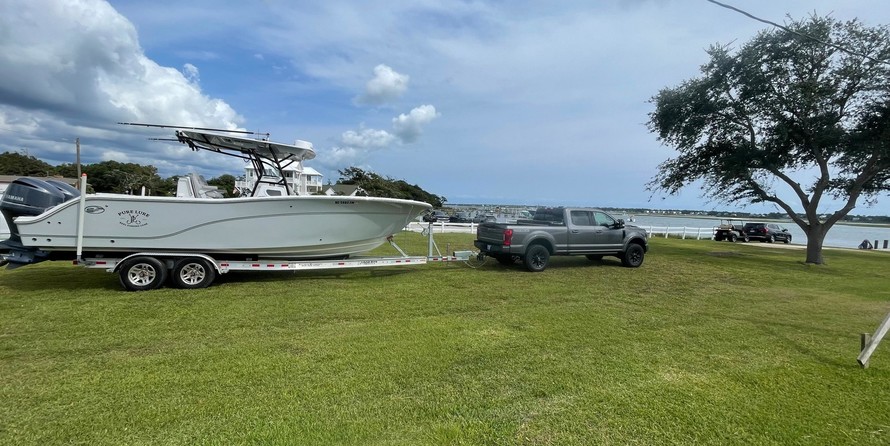 288 Sea Fox Commander