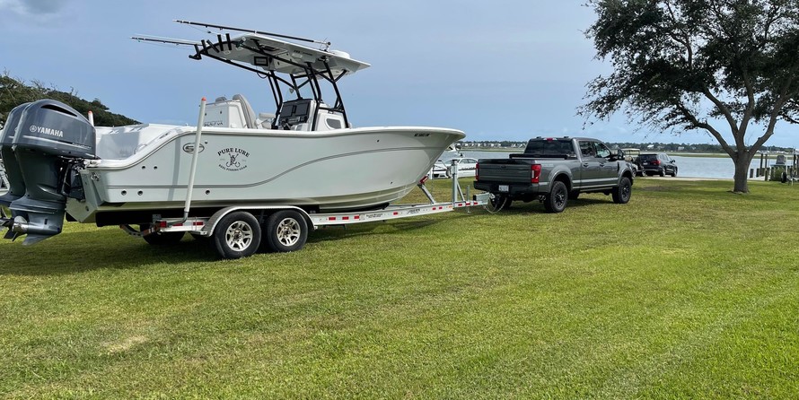 288 Sea Fox Commander