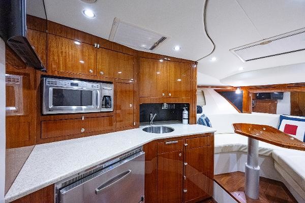 Riviera 43 Offshore Express