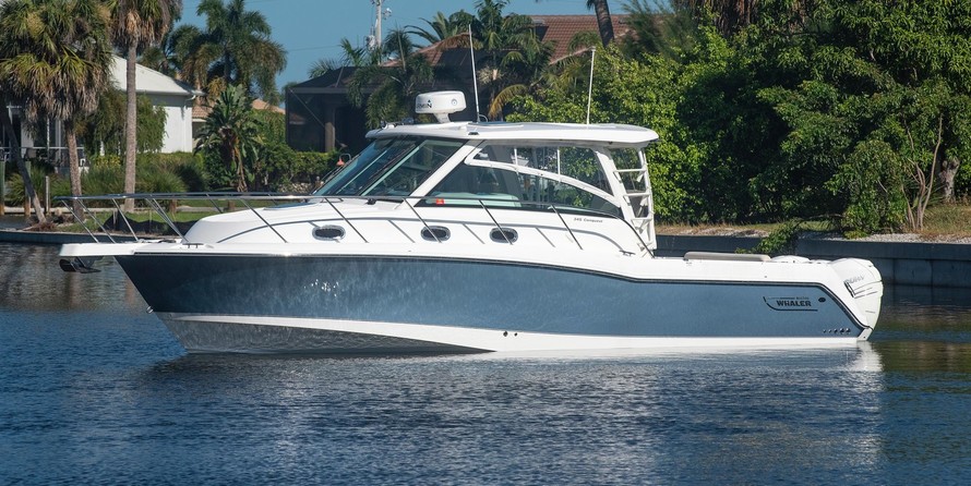 Boston Whaler 345 Conquest