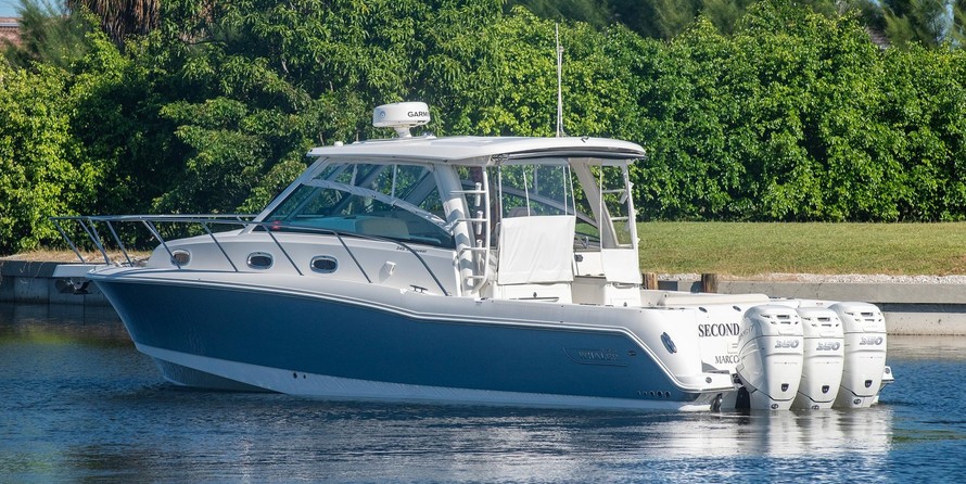 Boston Whaler 345 Conquest