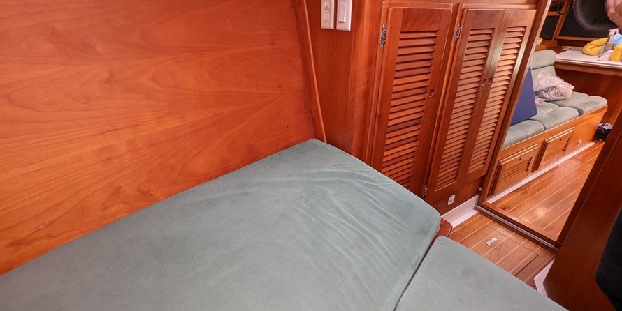 Freedom 40 cat ketch