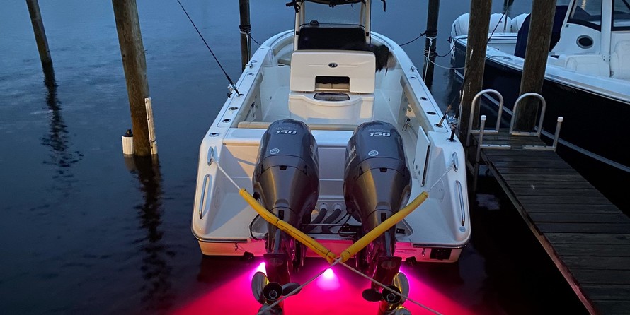 Pursuit 2870 center console