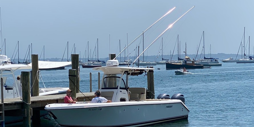 Pursuit 2870 center console