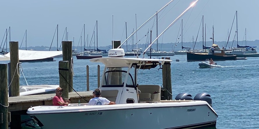 Pursuit 2870 center console