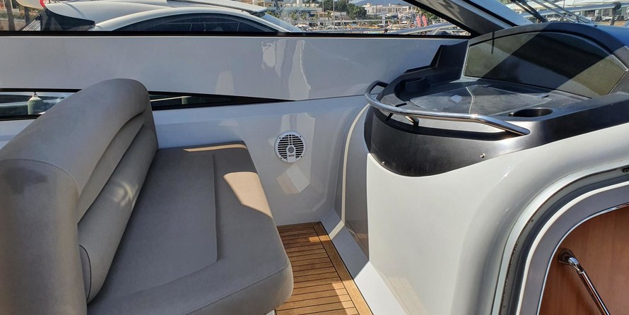 Sunseeker Portofino 53