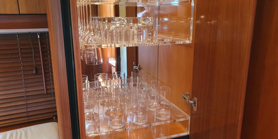 Sunseeker Portofino 53