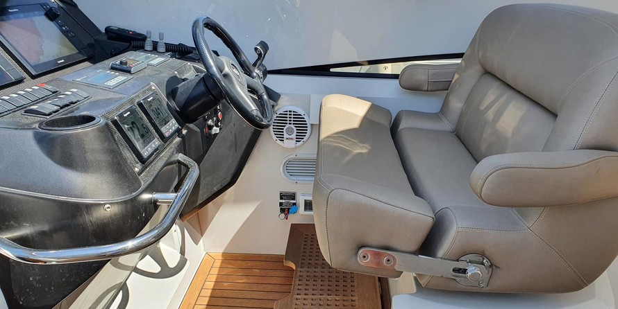 Sunseeker Portofino 53