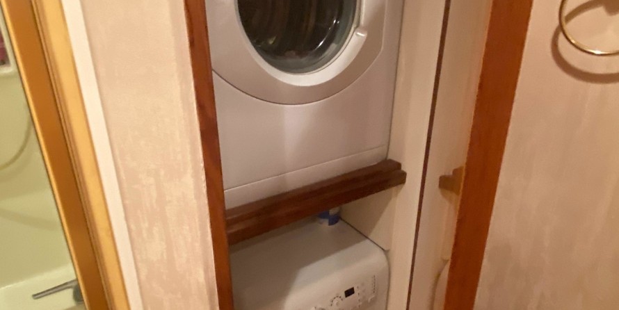 Viking 56 Convertible