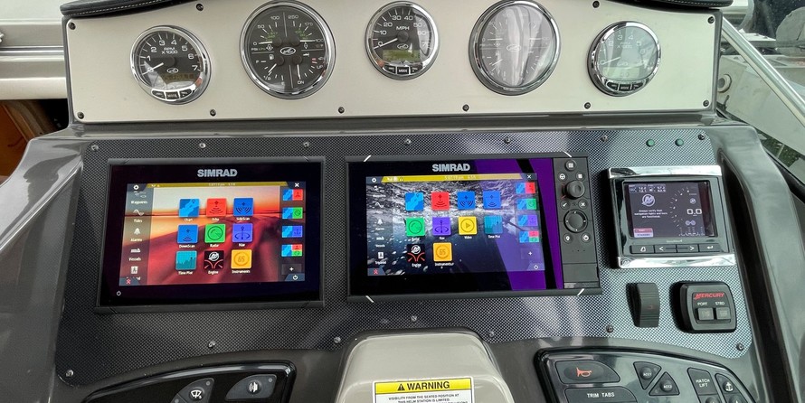 Sea Ray 330 Sundancer