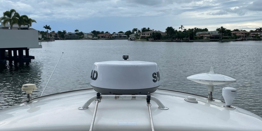 Sea Ray 330 Sundancer
