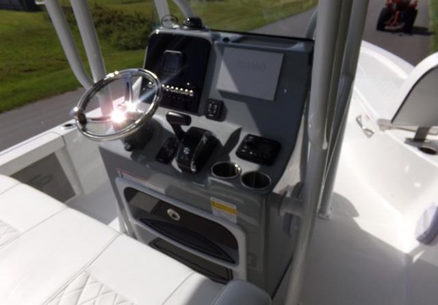 Sea Ray pro 208 bay